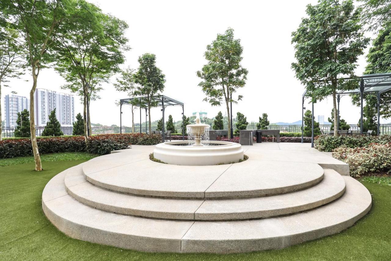 Peaceful Studio W Pool For 3 Pax - Seri Kembangan Exteriér fotografie